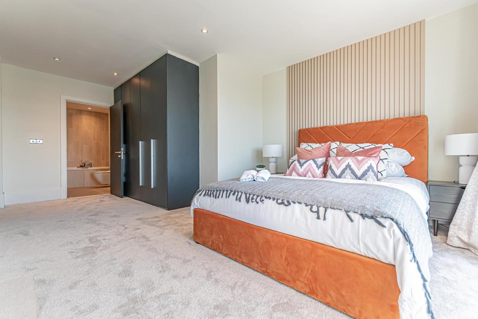 Novu Waterfront Apartment Liverpool